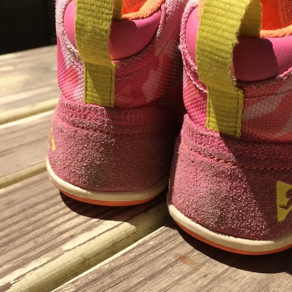 PLAE Pink Camouflage High Top Sneaker 11.5 - Picture 4 of 8